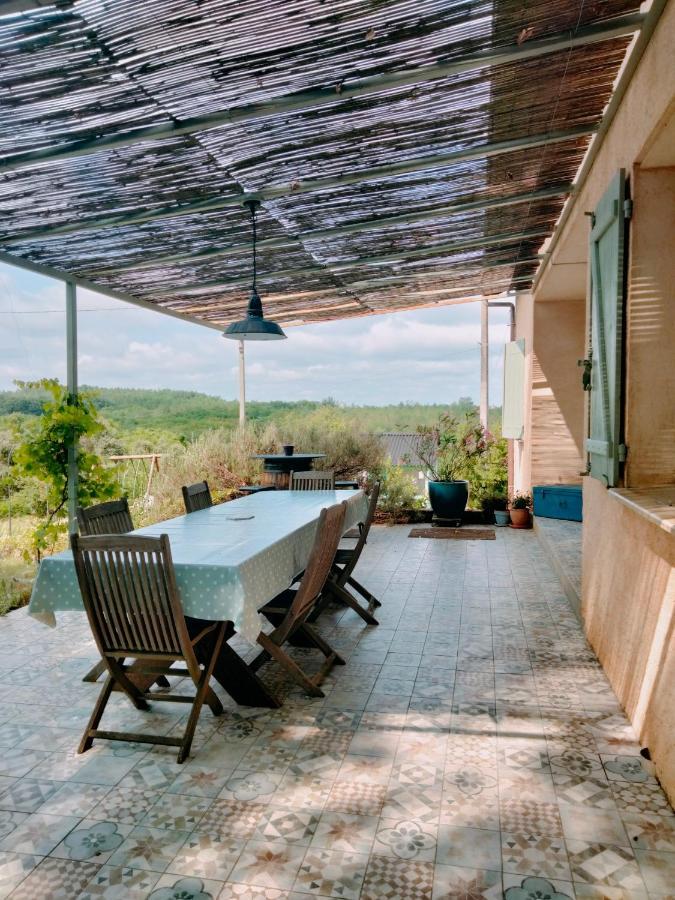Chambre Familiale Anna "Mon Lit Au Pre" , Jusqu'A 4 Adultes Et 2 Enfants Avec Piscine Familles, Couples Ou Femmes Seulement Pontours 外观 照片